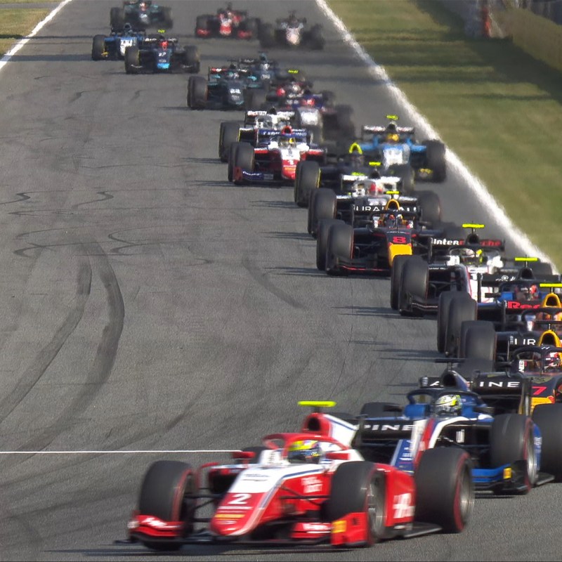 Italian F2: Piastri wins incident packed Feature&nbsp;Race